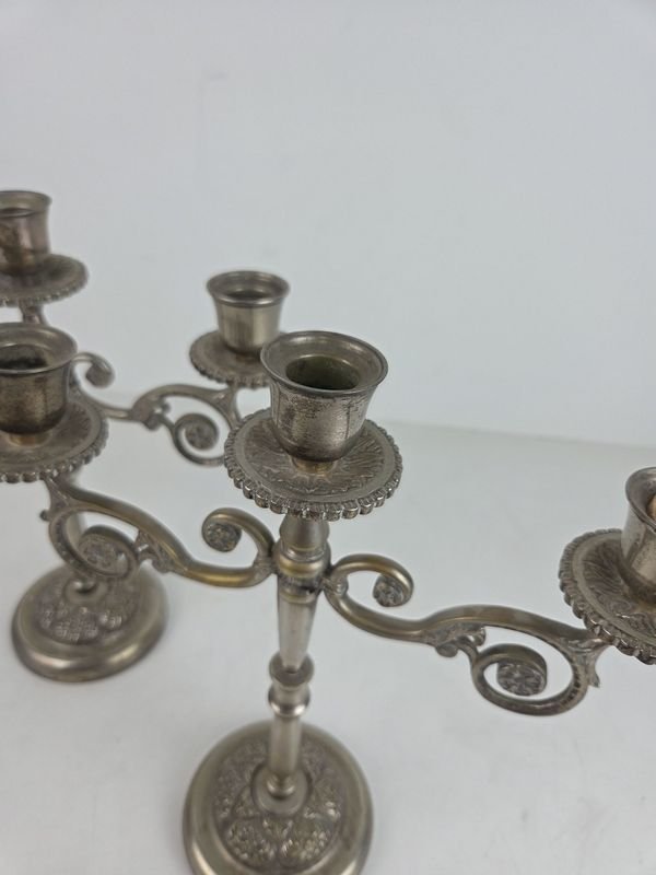 Par de candelabros antiguos de 3 luces cada uno - imagen 5