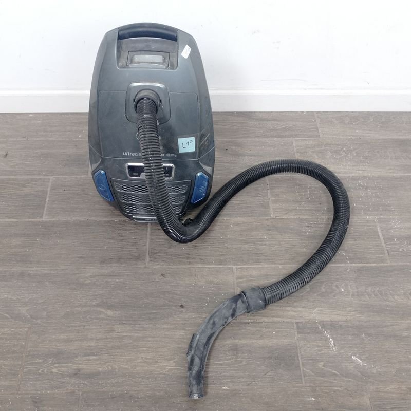 Lote anterior: Aspiradora Midea Ultraclean 2200w con accesorios