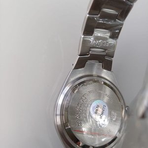 Reloj Orient Acero Inoxidable Bisel Unidireccional Esfera Blanca 42mm - imagen 4