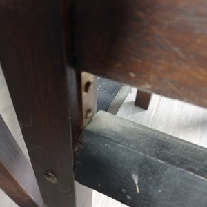 Juego de 5 Sillas de Madera Oscura con Tapizado Azul - imagen 7