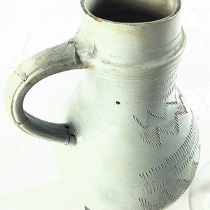 Lote de 5 piezas: Jarra de cerámica con detalles, botellón, jarra y florero blanco - imagen 4