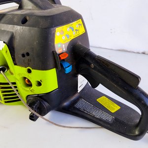 Motosierra Poulan Wood Shark a Nafta (Sin Probar) - imagen 4