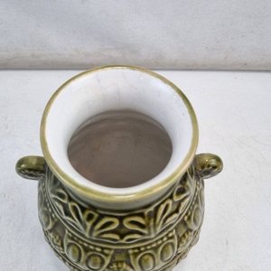 Vaso Decorativo Cerámica Esmaltada Verde con Relieve de Uvas y Hojas - imagen 3