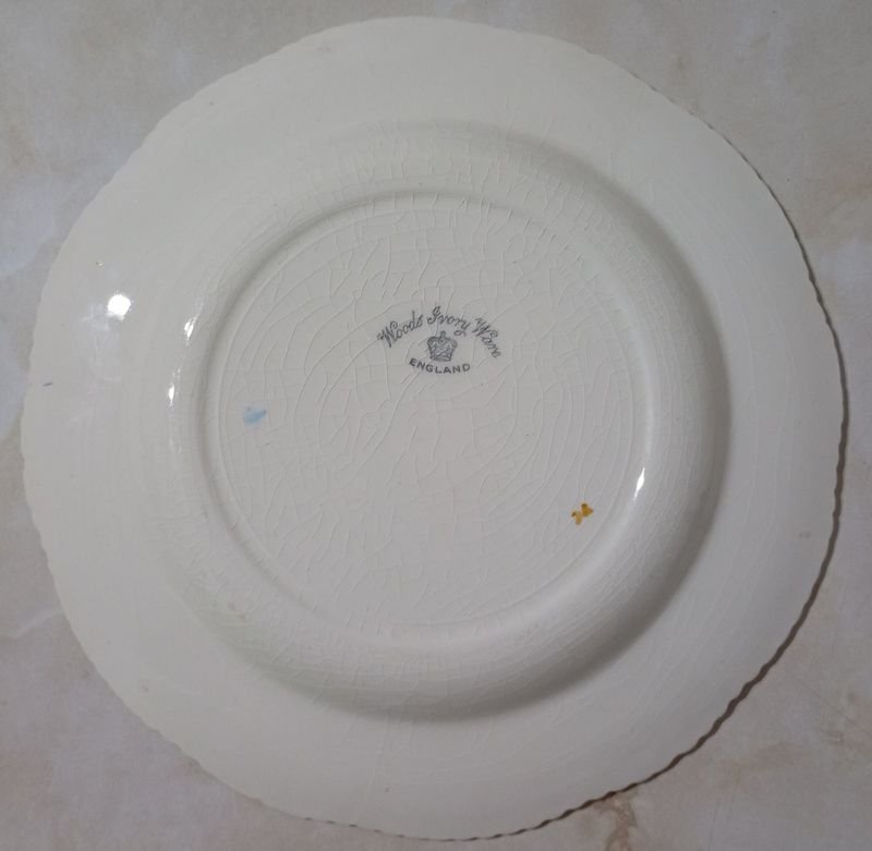Plato de Porcelana INGLESA Woods Ivory Ware - imagen 3
