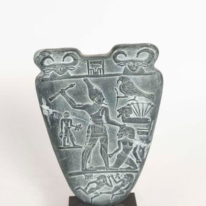 Réplica Paleta de Narmer Antigua Egipto 3100 a.C. 18x34 cm - imagen 2