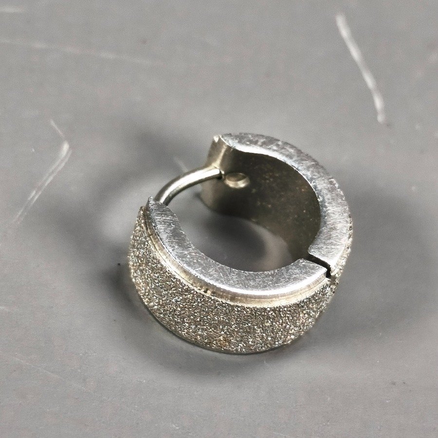 Item 16325 - Image 11