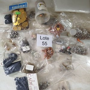 Lote siguiente: Lote de Materiales para Bisutería y Manualidades