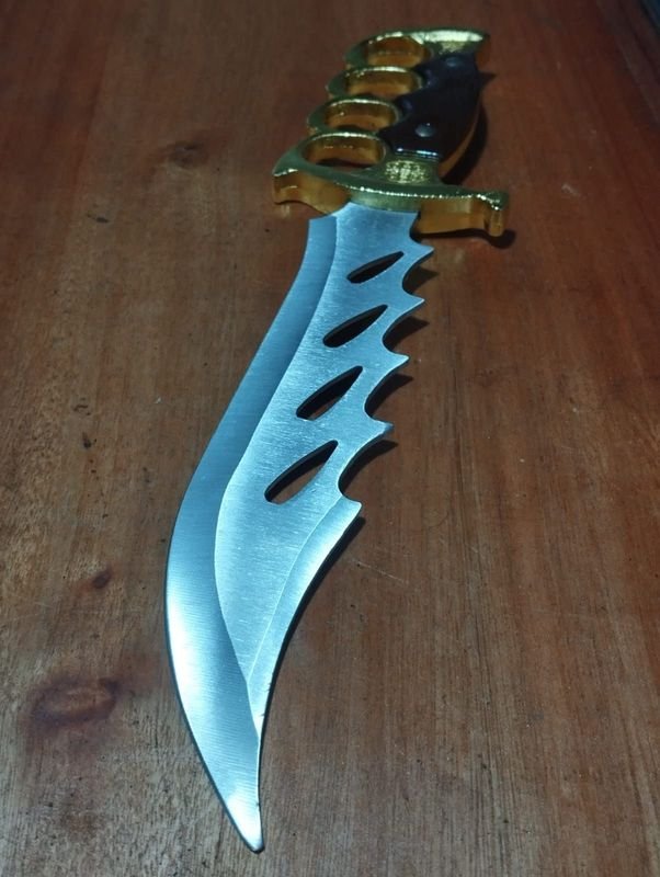 Cuchillo de caza muy filoso - Análisis detallado - imagen 2