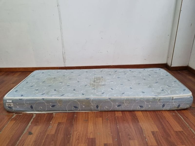 Item 915221 - Image 0