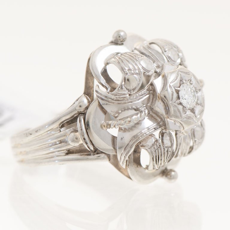 Anillo de oro con brillantes - imagen 2