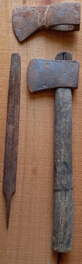 Hacha de mano y herramientas para el hogar - imagen 2