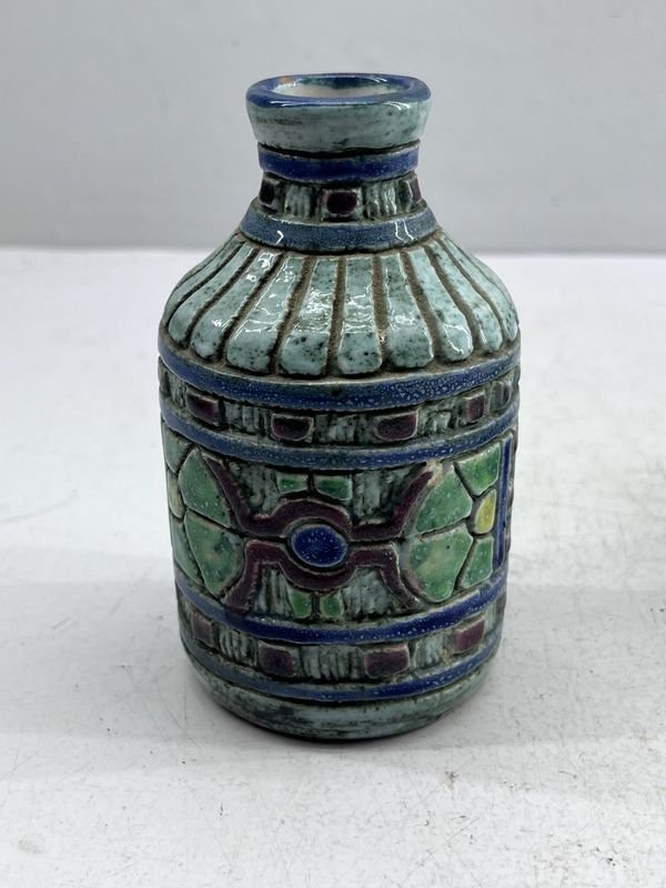 Botijo de Cerámica "Botijo del Uruguay" con Diseños Coloridos