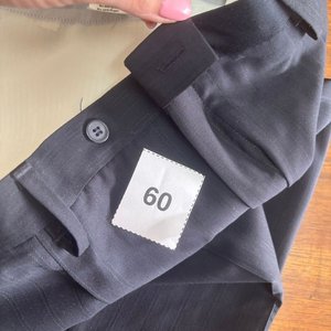 Lote siguiente: Pantalón de Vestir Talle 60 Negro Rayado