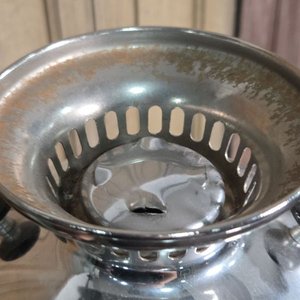 Samovar Eléctrico de Metal Plateado con Cable - imagen 6