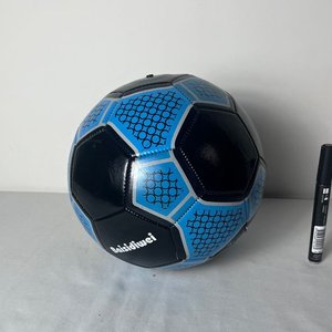 Lote siguiente: Pelota de Fútbol Profesional Baidisiwei Azul y Negra