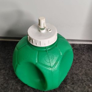 Vaso o Botella Infantil "Portezuelo" Forma Pelota de Fútbol - imagen 2