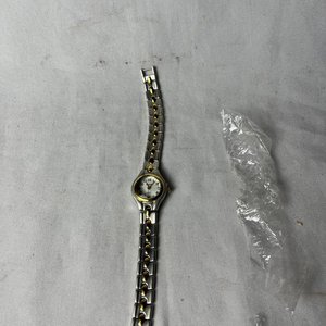 Reloj de Pulsera Dama Nuevo Sin Uso - imagen 4