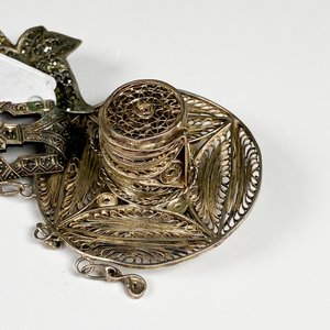 Tres Broches de Plata con Marquesitas y Diseño Filigrana - imagen 3