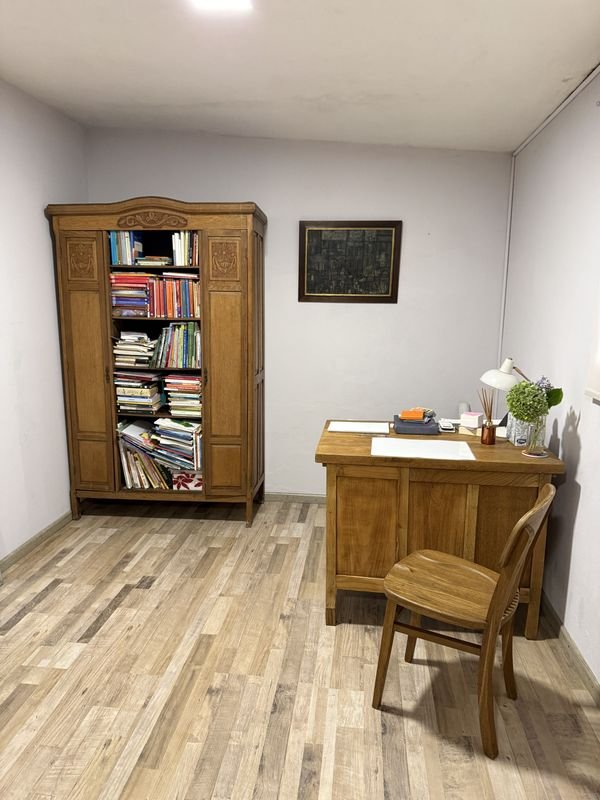 Item 890047 - Image 2