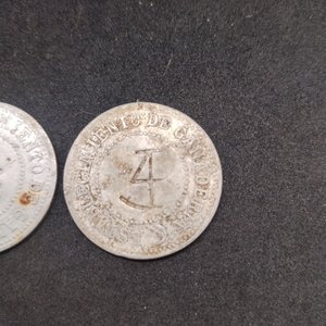 Lote de 2 Fichas de Estancia o Esquila con Marca de Ganado y Número 4 - imagen 3