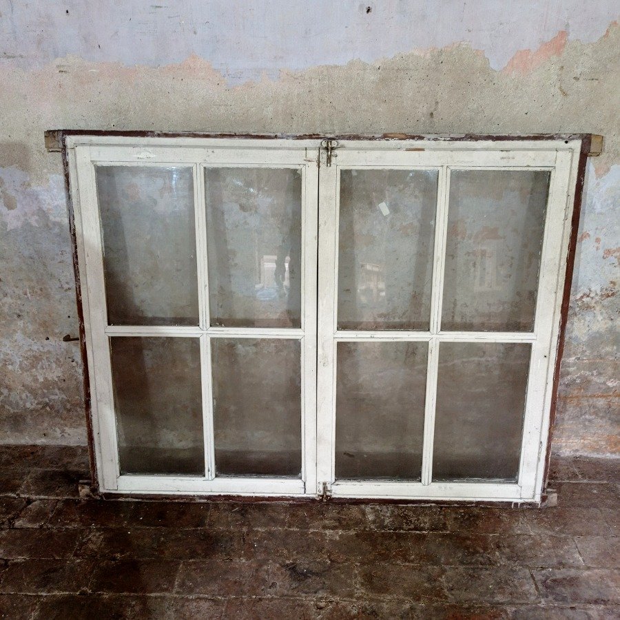 Item 18447 - Image 1