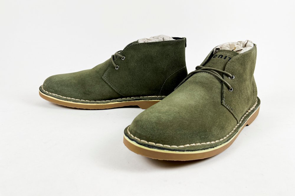 Lote siguiente: Botas de Gamuza Zenit en Color Oliva