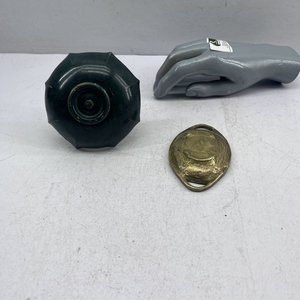 Despojador de bronce con forma de paraguas y cenicero ovalado - imagen 4