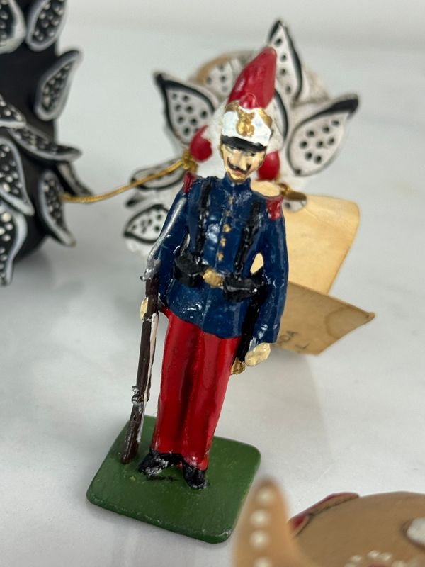 Colección de miniaturas de animales de diferentes orígenes - imagen 13