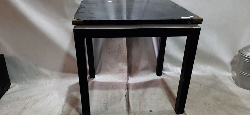 Lote anterior: MESA RATONA DE BRONCE CON ESTILO ANTIGUO