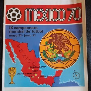 Lote siguiente: Álbum México 70 Completo con Figuritas Impresas