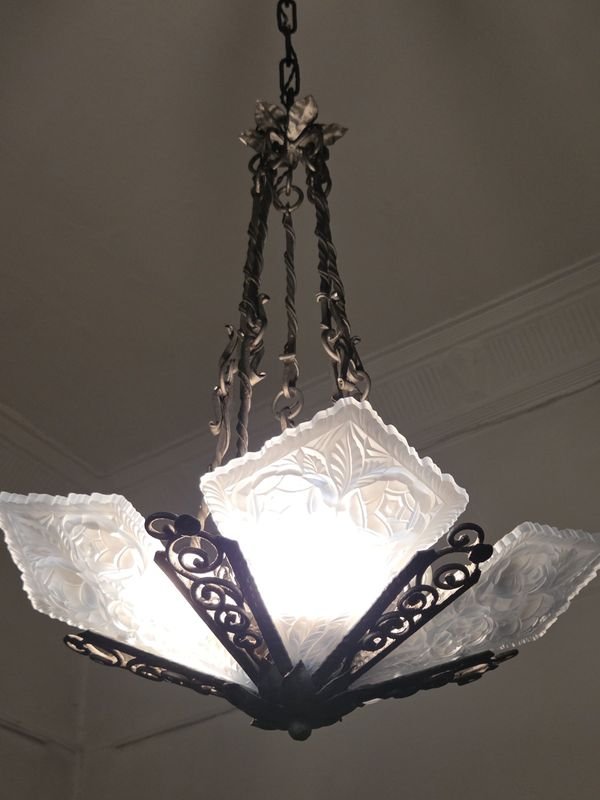 Item 829934 - Image 0