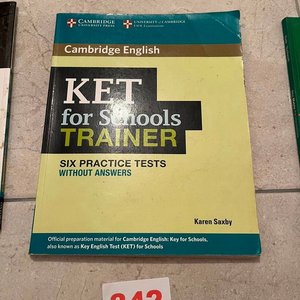 Libro KET for Schools Trainer: Six Practice Tests Cambridge University Press - imagen 1