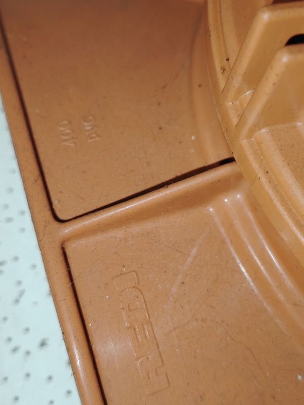 Item 885063 - Image 3