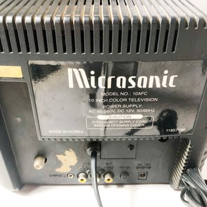 Lote de Electrónica: Videograbadores Panasonic y Sanyo, y TV Microsonic - imagen 2