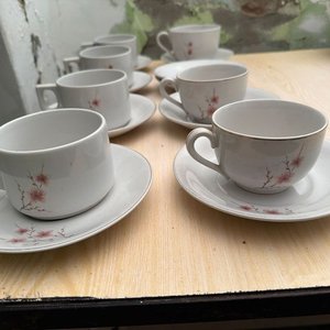Juego de Tazas y Platillos Olmos - Vajilla Uruguaya - imagen 2