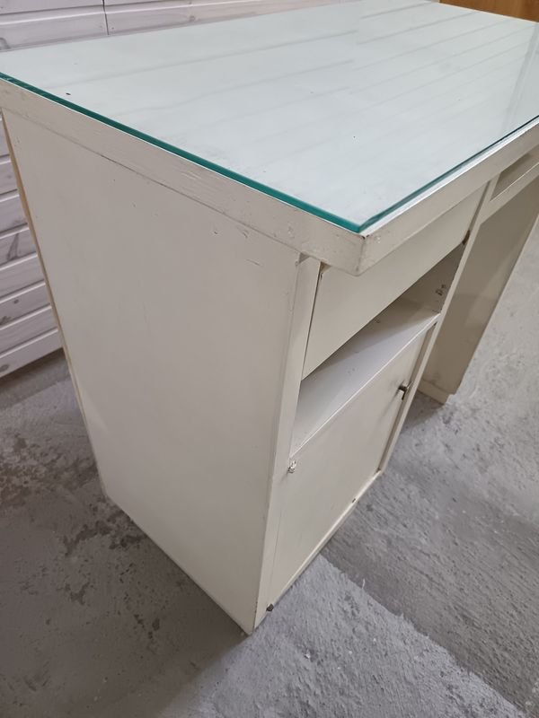 Item 879935 - Image 1