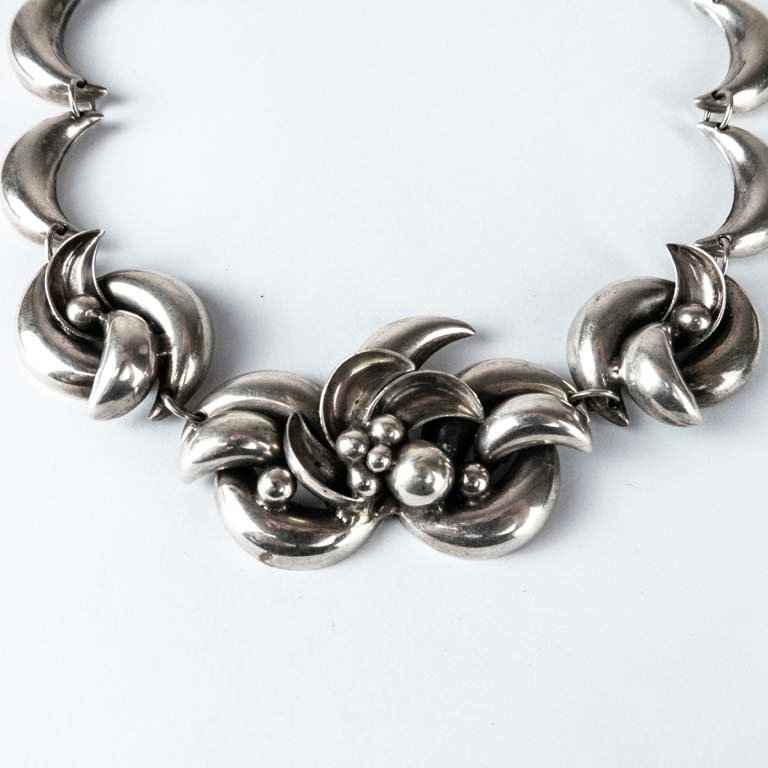 Item 2104389 - Image 0