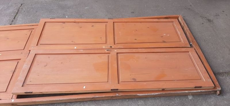 Frente de placard de madera con 4 puertas - imagen 3