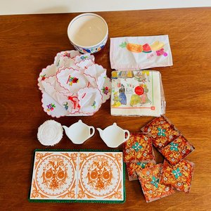 Set de Accesorios para Mesa: Manteles Bordados, Posavasos y Cuenco Decorativo - imagen 2