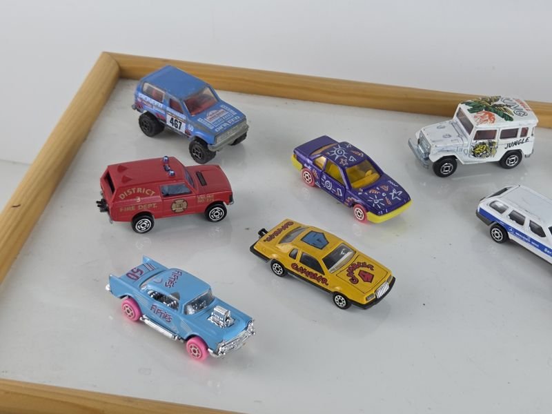 Colección de coches Majorette, juguetes en excelente condición - imagen 2