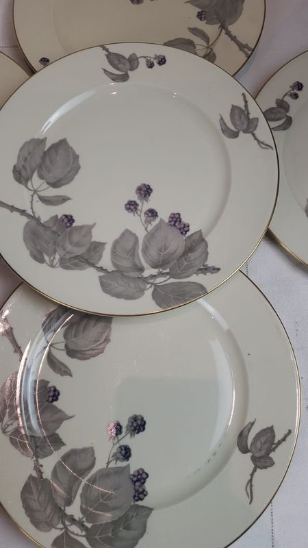 Item 878074 - Image 1