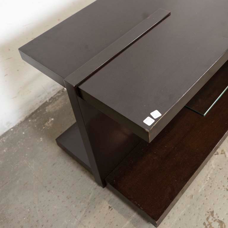 Item 2101899 - Image 1