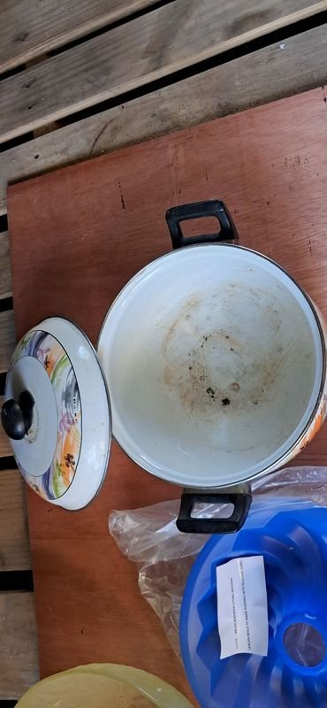 Olla y fuente de vidrio en silicona - imagen 5