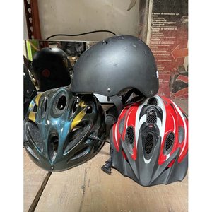 Lote de 5 Cascos de Bicicleta para Adultos - imagen 2