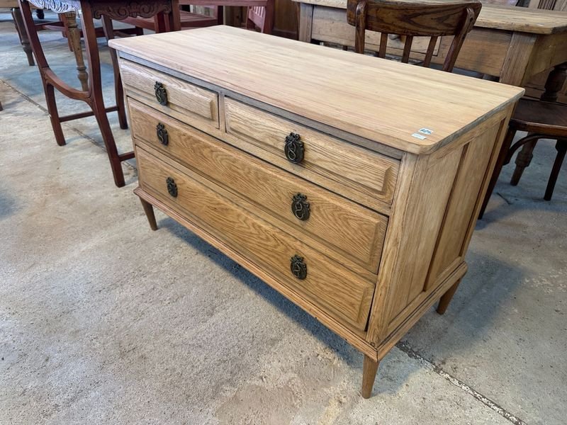 Item 877776 - Image 0