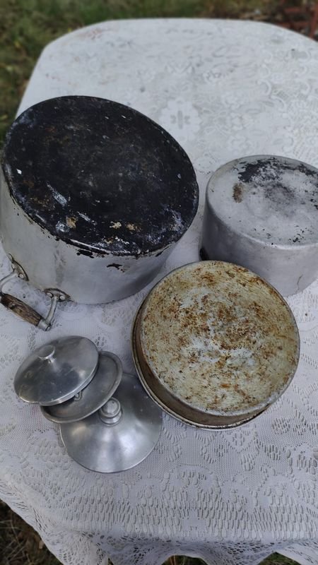 Lote de Ollas de Aluminio - Venta en Subasta - imagen 2