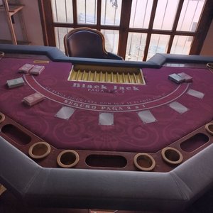 Mesa de Juego para Blackjack con Posavasos y Apoyapiés - imagen 7