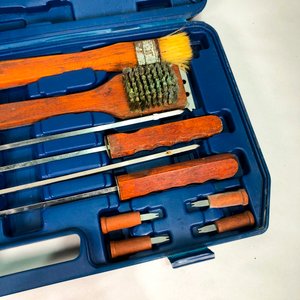 Set de Utensilios para Parrilla en Estuche Azul - imagen 2