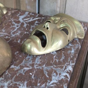 Conjunto de 3 Máscaras Teatrales Decorativas en Bronce Macizo - imagen 5