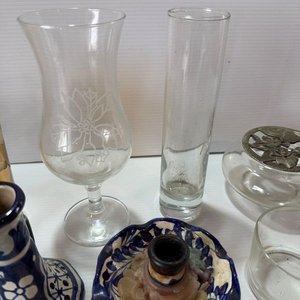 Lote de Floreros, Vasos y Adornos de Vidrio y Cerámica - imagen 8